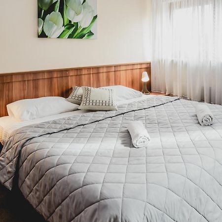 Hotel Nad Morzem- Art-Pension Świerzno エクステリア 写真