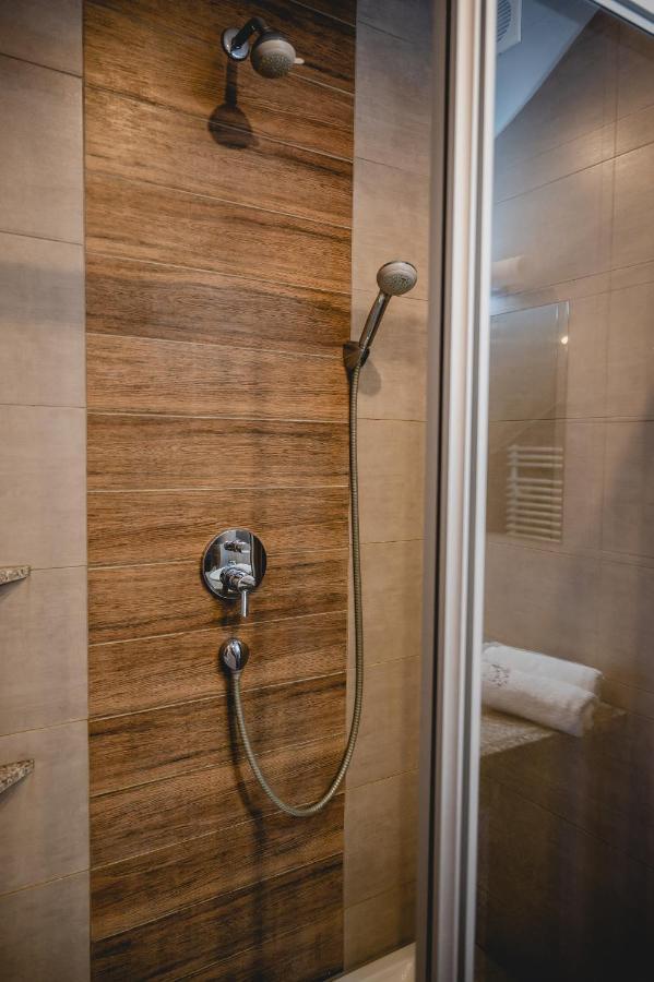 Hotel Nad Morzem- Art-Pension Świerzno エクステリア 写真